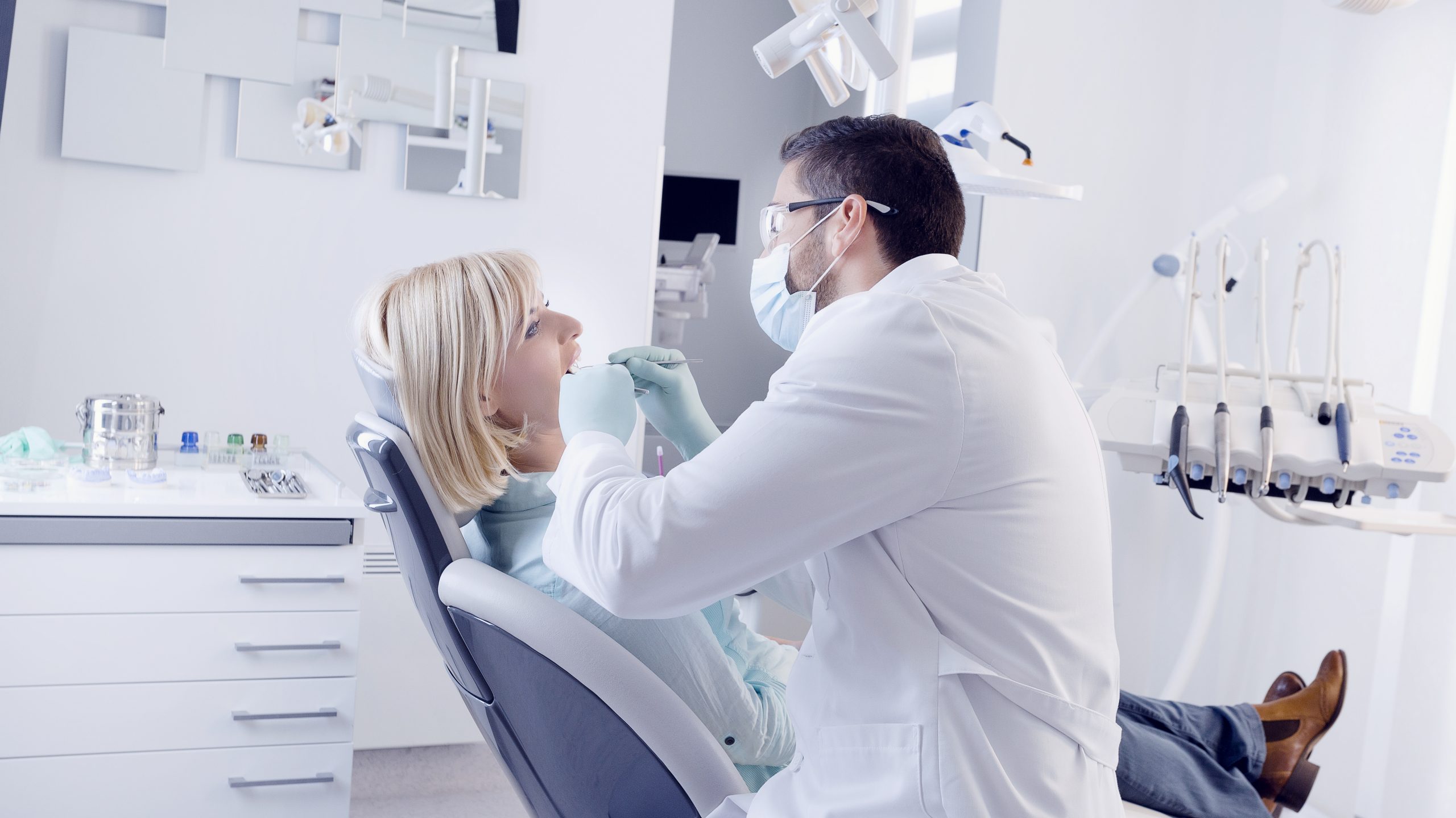 Dentist in Edwardsburg, MI